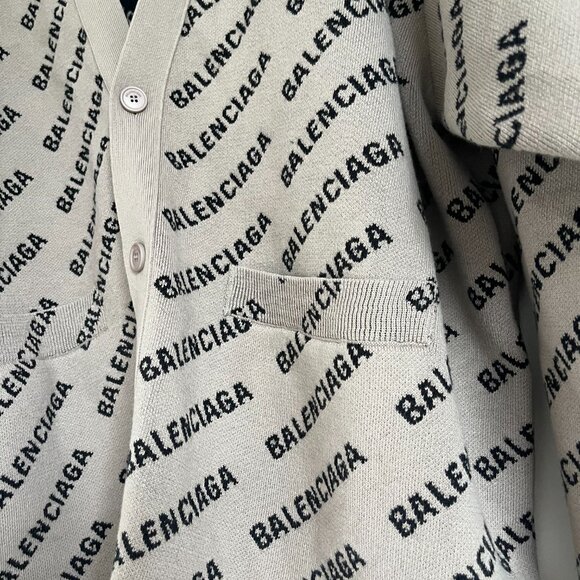 NWT Balenciaga Cardigan Sweater Dark Beige Allover Logo Knit Wool Blend V-Neck - Picture 7 of 12